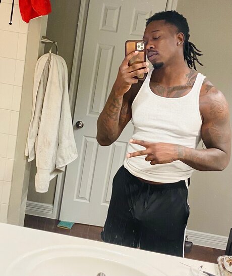 Leek pornstar erotic photo