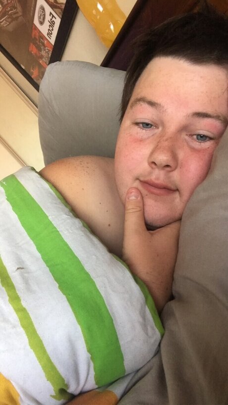 Rusty s nuts model hot picture