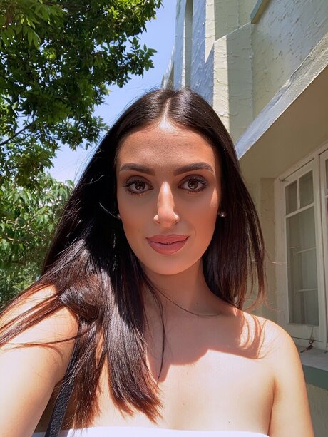 Xeni model beautiful image