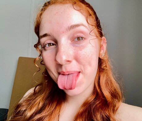 Emma Stewart naked model pictures