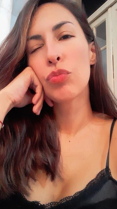 Melany art star picture