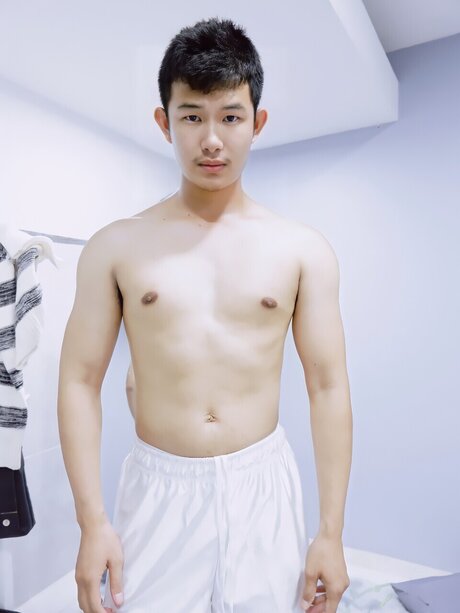 Phisitsrn Romsri star adult pic