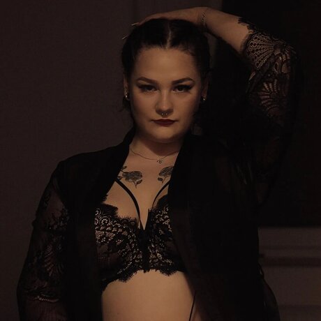 Nacha Chana model hd picture