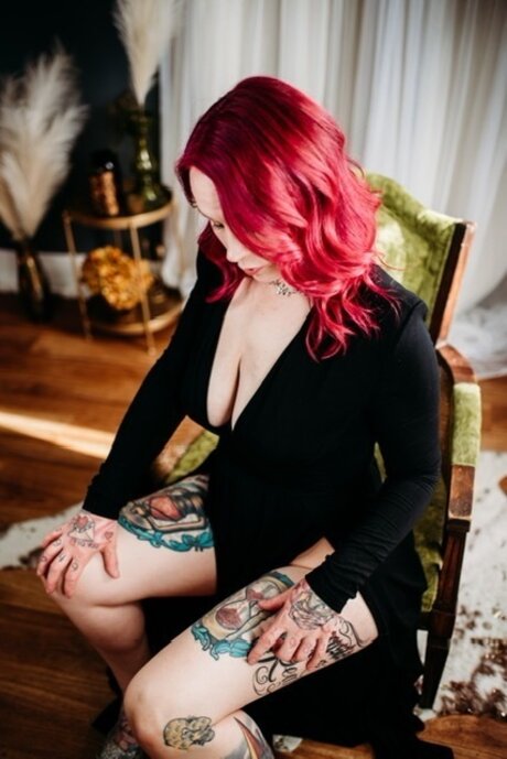 Magenta LeCorpse pornstar pretty image