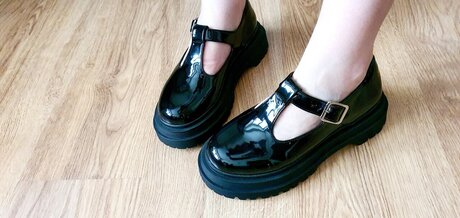 Yunnie model free img