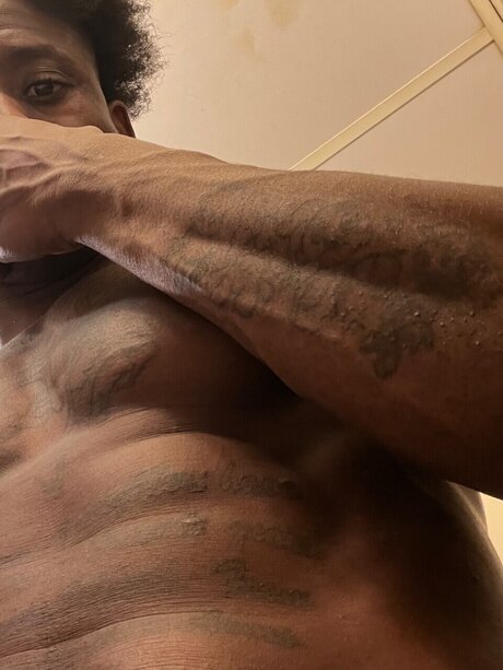 Juan Pablo erotic model archive