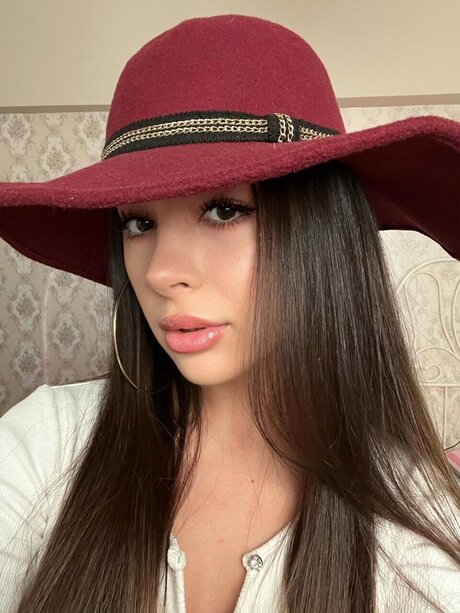 Ceren nude actress image