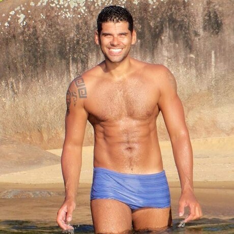 Leandro Pasqualotto nice model image