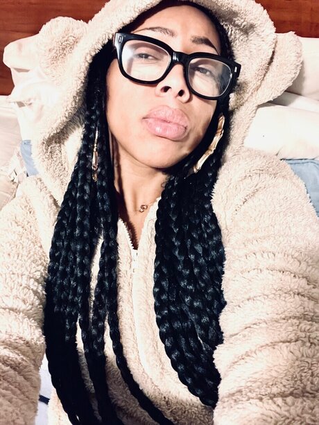 Rosy pink pornstar adult img