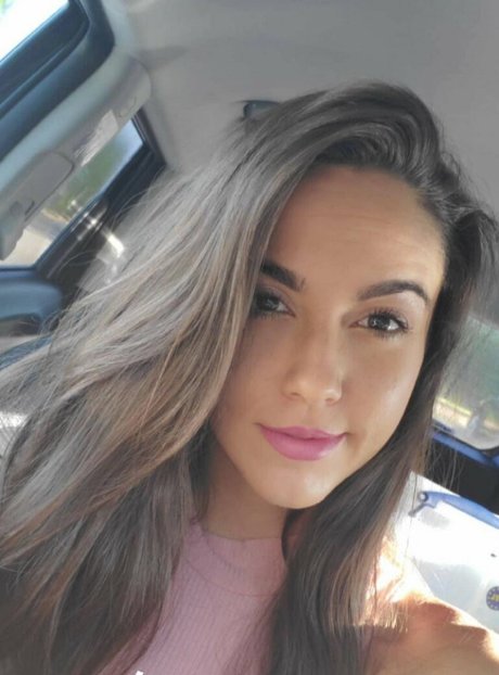 Arianna Marie high quality pornstar photo