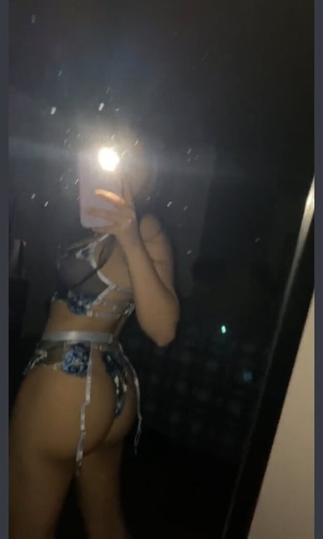 Shellyy13 star free photo