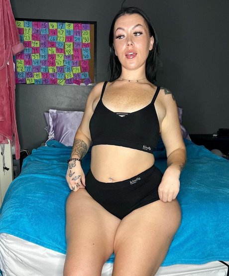 Lex Saige model top photos