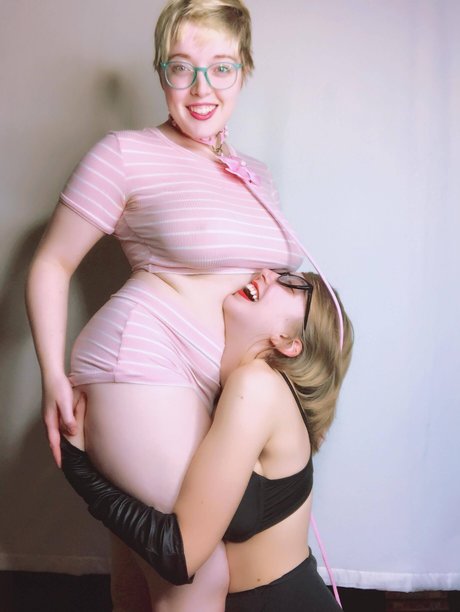 Carmex star adult image