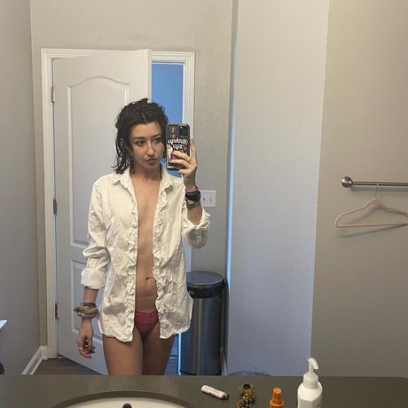 Anne Frank pornstar pretty archive