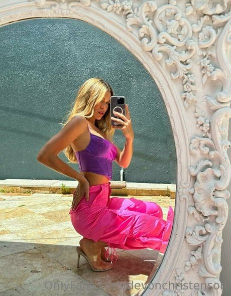 Devon Christenson top star photo