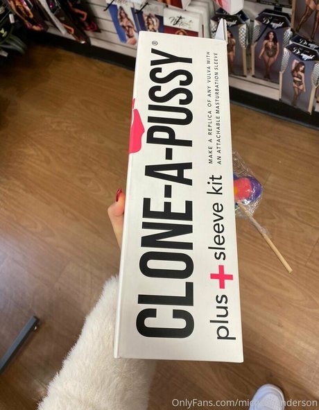 Michelle Anderson free pornstar photos