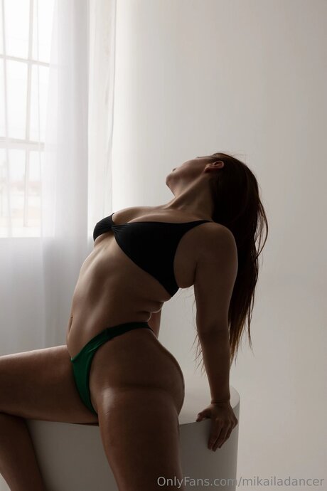 Mikaila Murphy star nude pictures