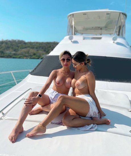 Jesslove7 model free galleries