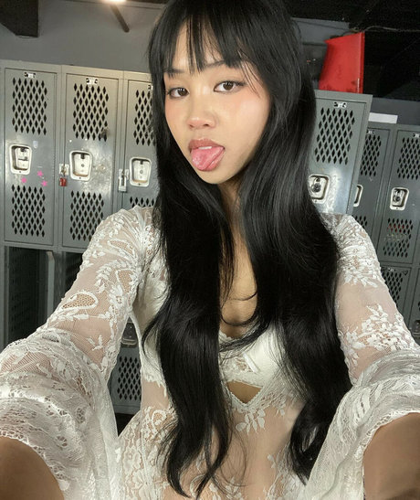 Milaloolemon hd pornstar pic