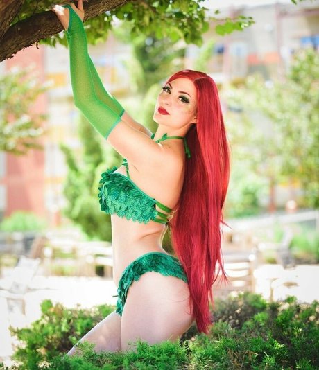 Miakumiho hot actress pics