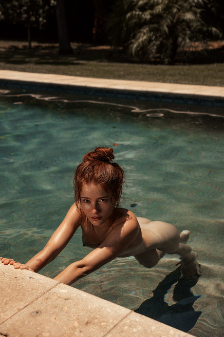 Amber Madison model sexy img