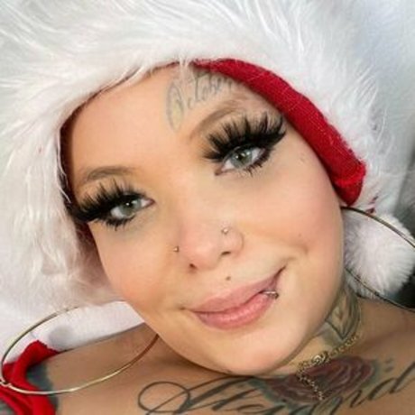 Aria Pink sex model images