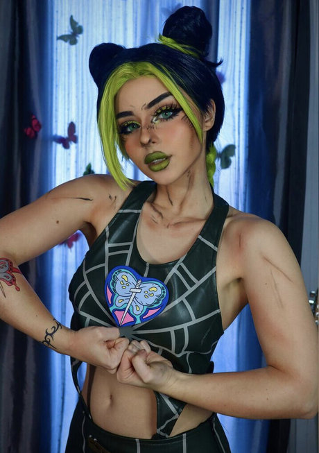 Muatori nudes star galleries