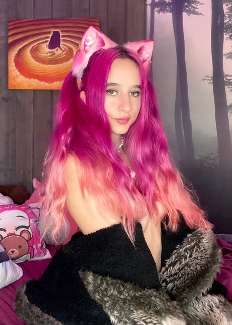 cherrygurl model naked image