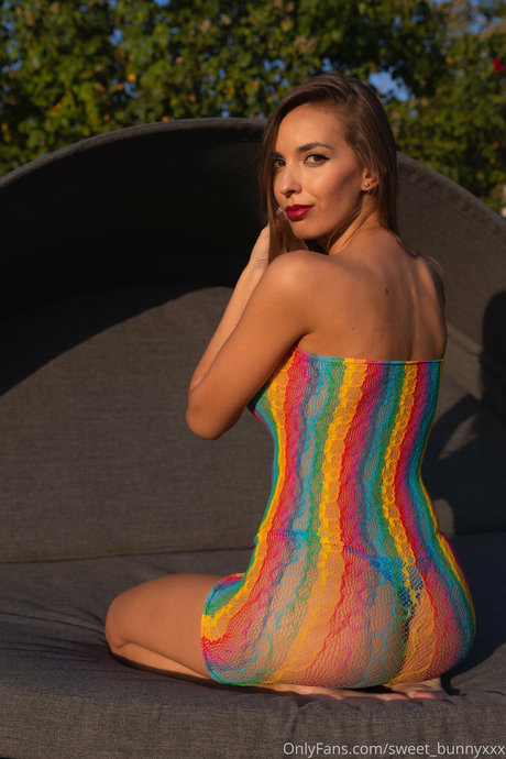 SWEET BUNNY naked actress pictures