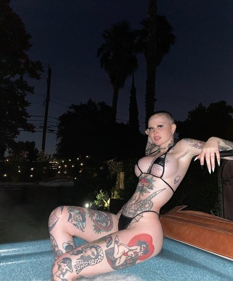 Embodoe star pretty pics