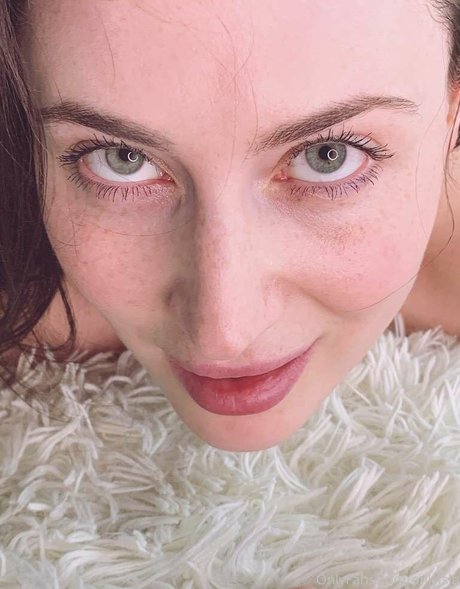 Isla David sexy model images