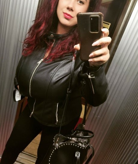 princygiuls star nudes photo