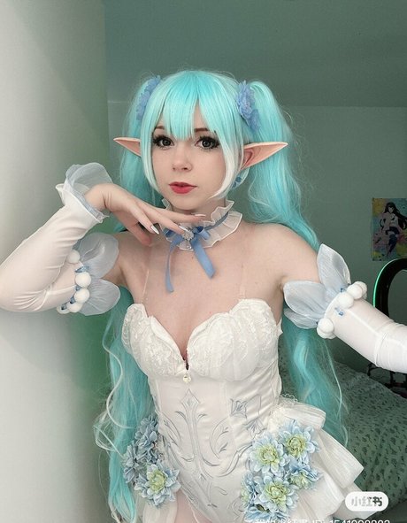 Elefire Grey model nudes photo