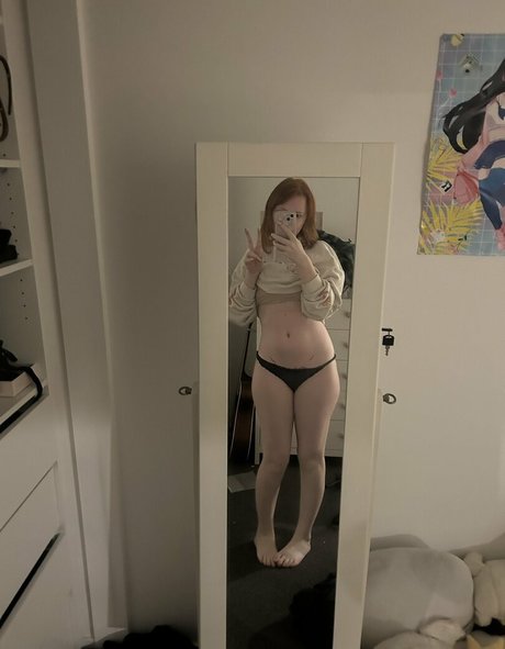 Elefire Grey porn model photos