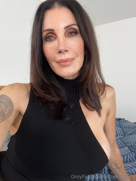 Shay Sights high quality model picture