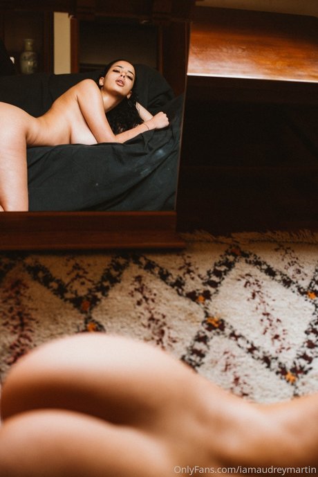 Audrey Martin model perfect photo