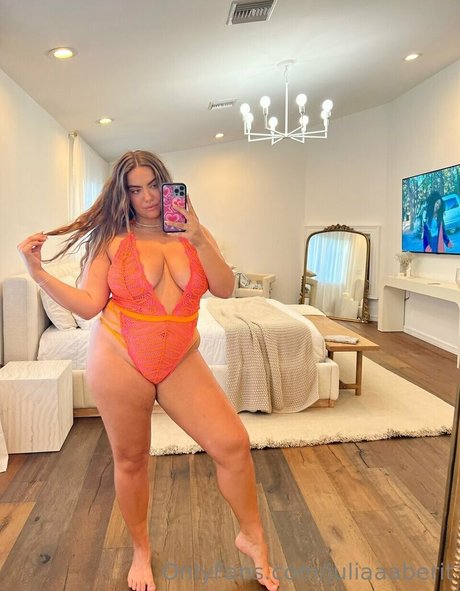 Julia Berit star adult galleries