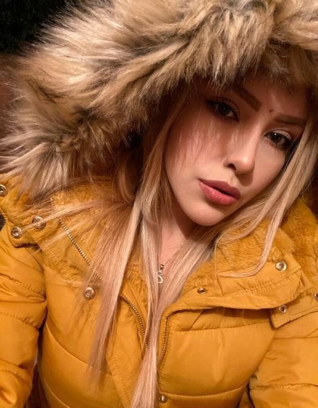 stephanie scarleth naked actress photo