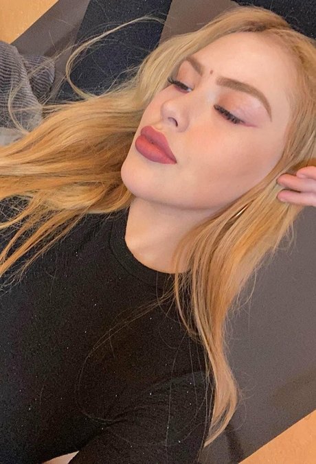 stephanie scarleth hd pornstar images