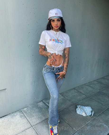 Notsick3_ nice pornstar pics