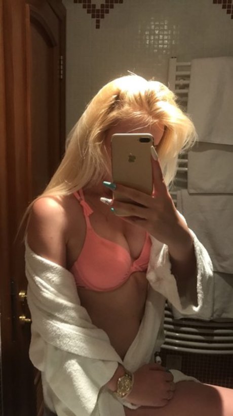 eveliinngy pornstar exclusive archive