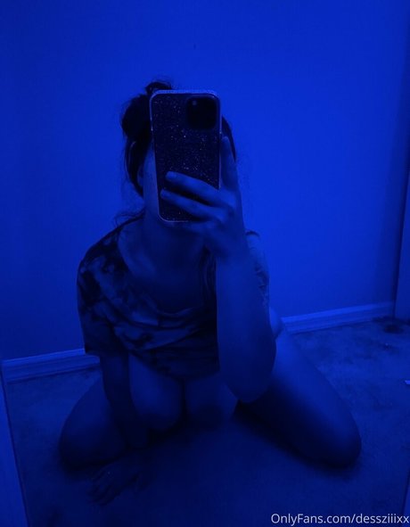 dessziiixx pretty star archive