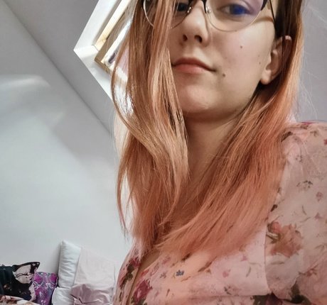 delimbre perfect pornstar pictures