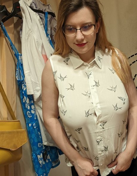 delimbre porn star image