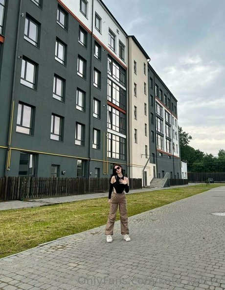 kate kettyy art actress image