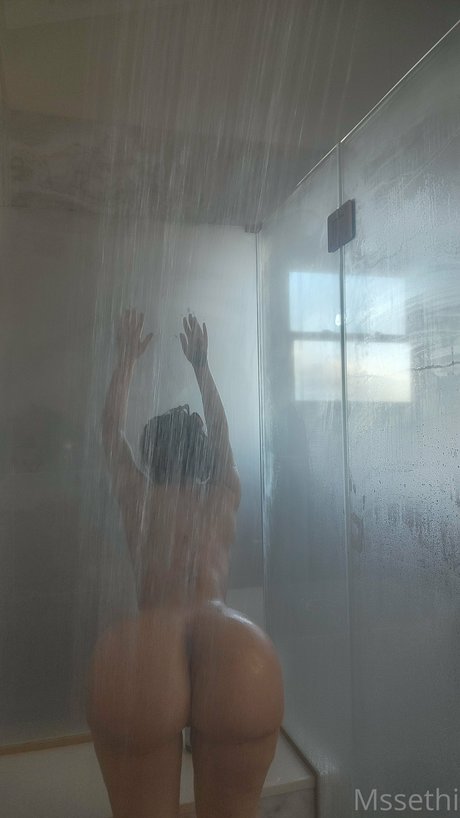 Ms Sethi sexy star image