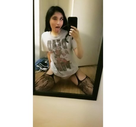 hinawynne xxx pornstar pic