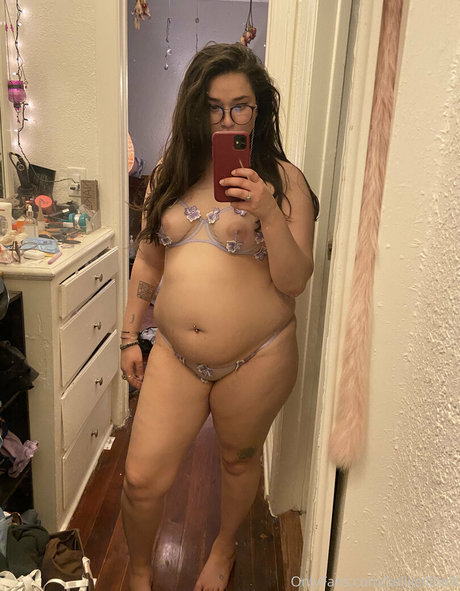 kellijellibelli pretty star img