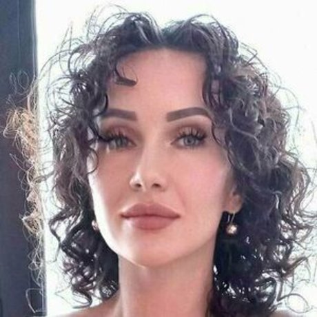 bankroll alli naked model pictures