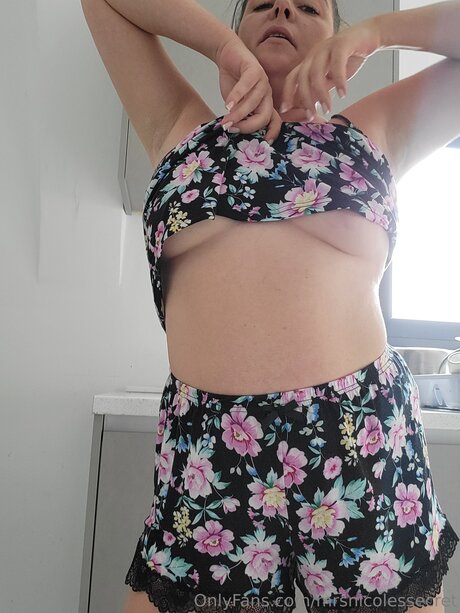 mrsnicolessecret model porn photo